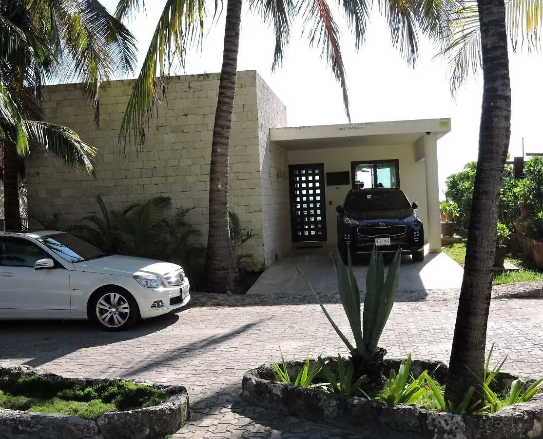 Casa Moskito Playa del Carmen Mexico