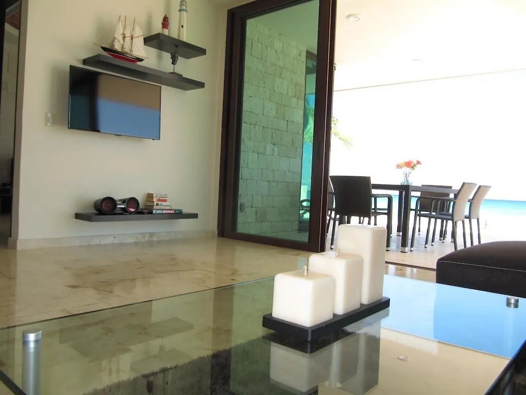 Casa Moskito Playa del Carmen Messico